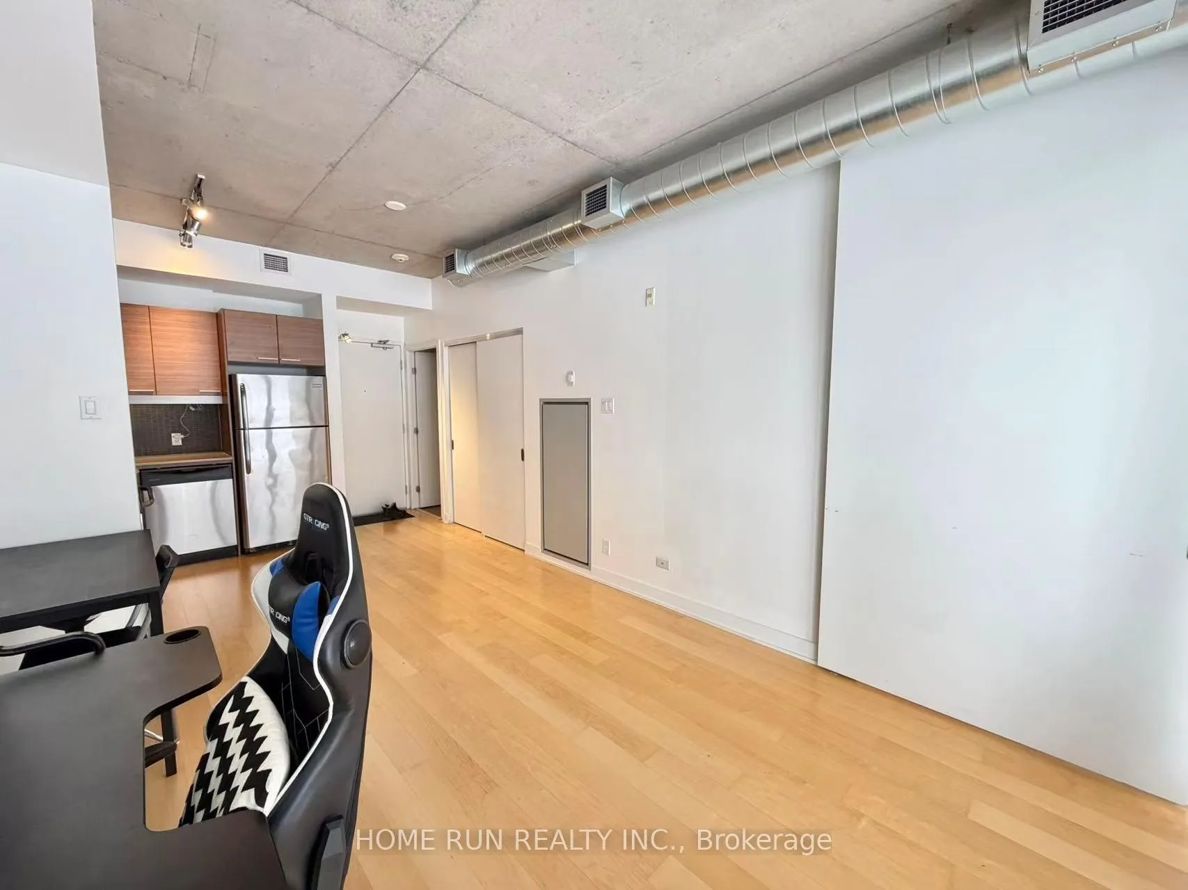 Photo 10 of Unit 210, 354 Gladstone Avenue, Ottawa, Ottawa Centre — HOMEH