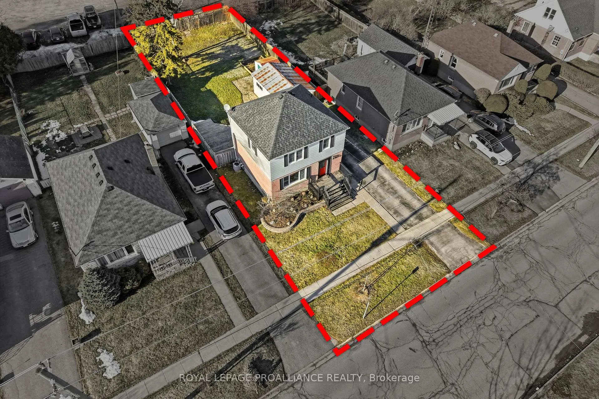 Photo 3 of 154 Munroe Street, Cobourg — HOMEH
