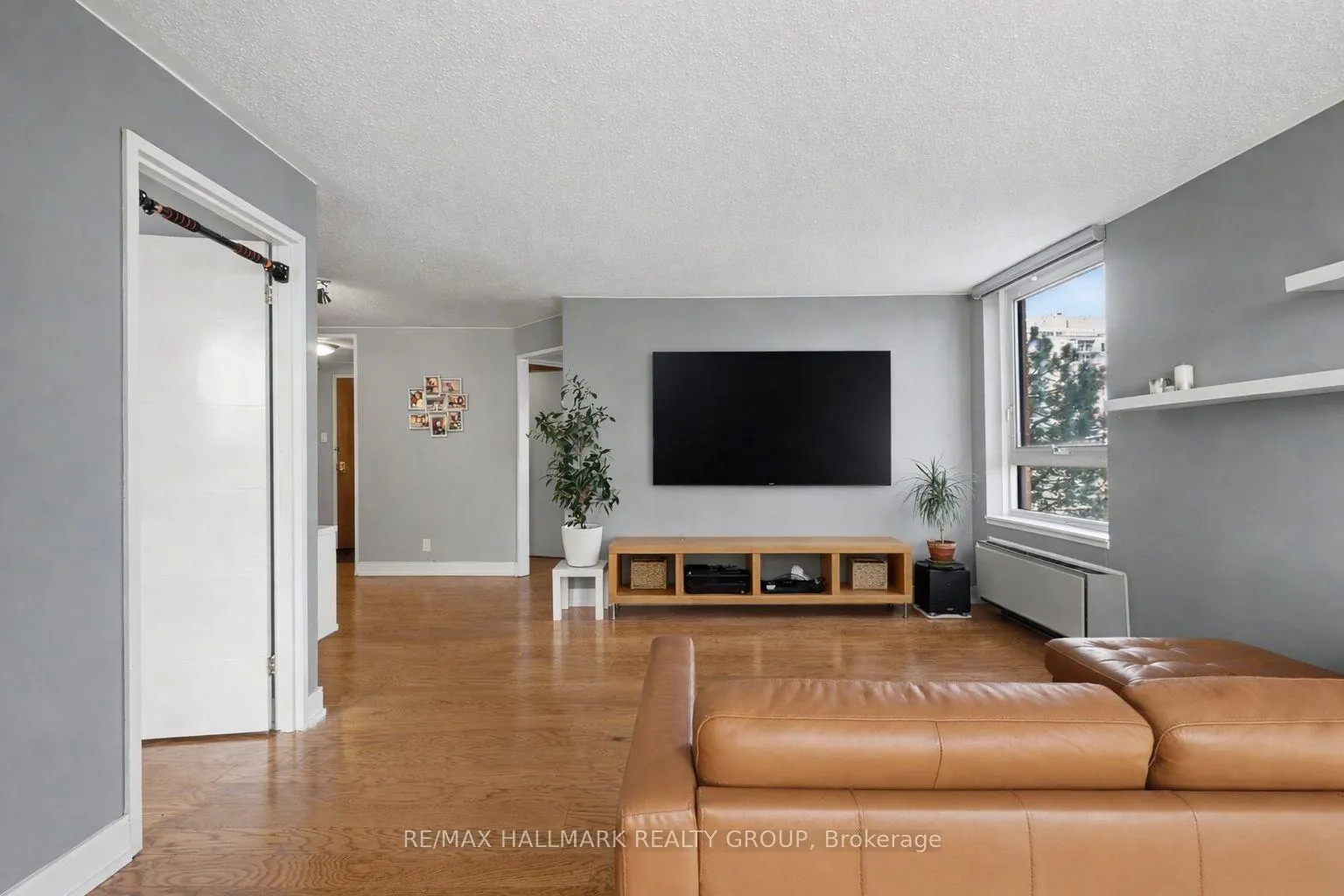 Photo 6 of Unit 616, 80 Sandcastle Drive, Ottawa, Leslie Park — HOMEH