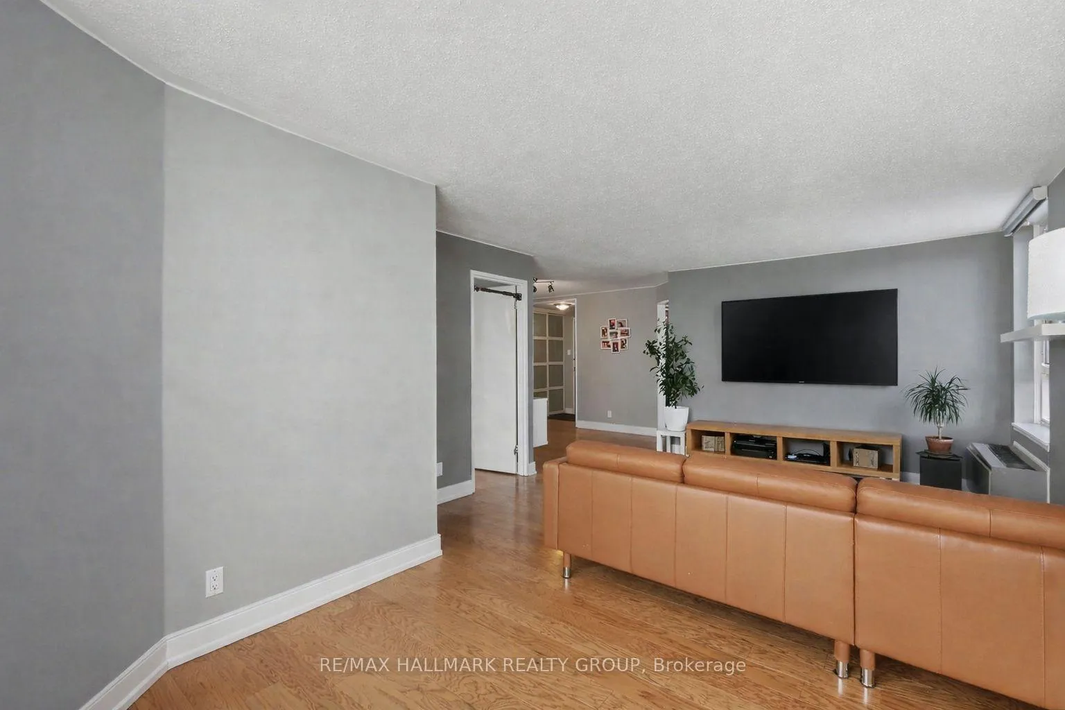 Photo 7 of Unit 616, 80 Sandcastle Drive, Ottawa, Leslie Park — HOMEH