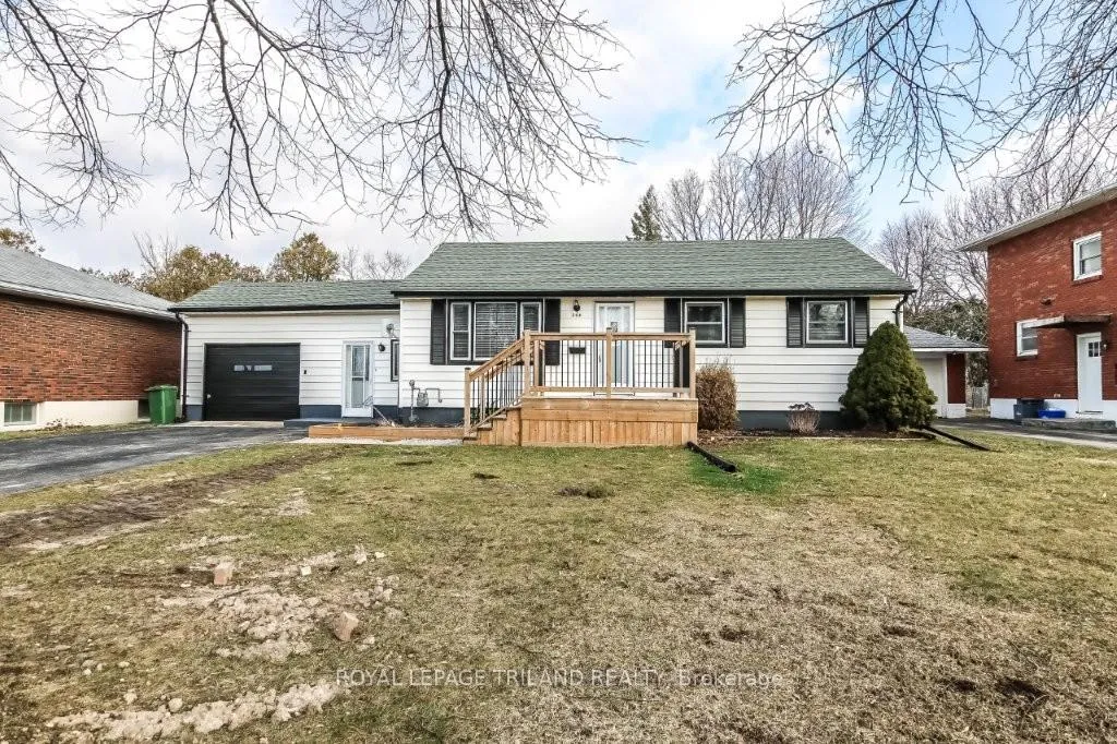 Photo 1 of 244 Forest Avenue, St. Thomas — HOMEH