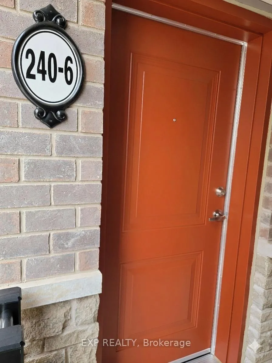 Photo 2 of Unit 6, 240 Lagerfeld Drive, Brampton, Northwest Brampton — HOMEH