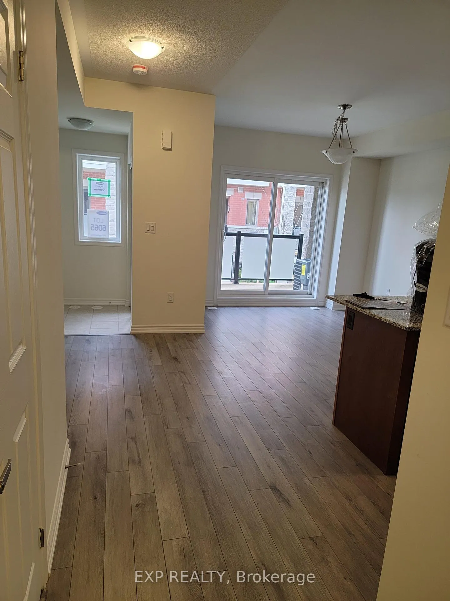 Photo 5 of Unit 6, 240 Lagerfeld Drive, Brampton, Northwest Brampton — HOMEH