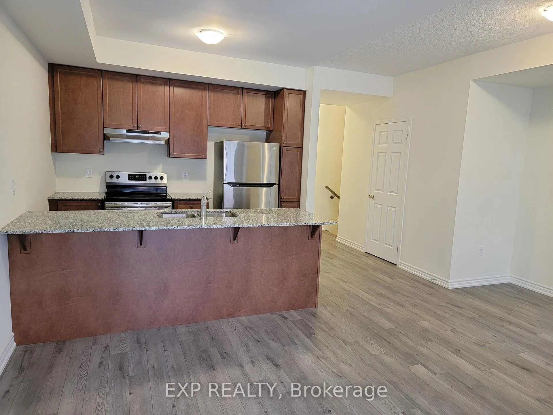 Photo 7 of Unit 6, 240 Lagerfeld Drive, Brampton, Northwest Brampton — HOMEH