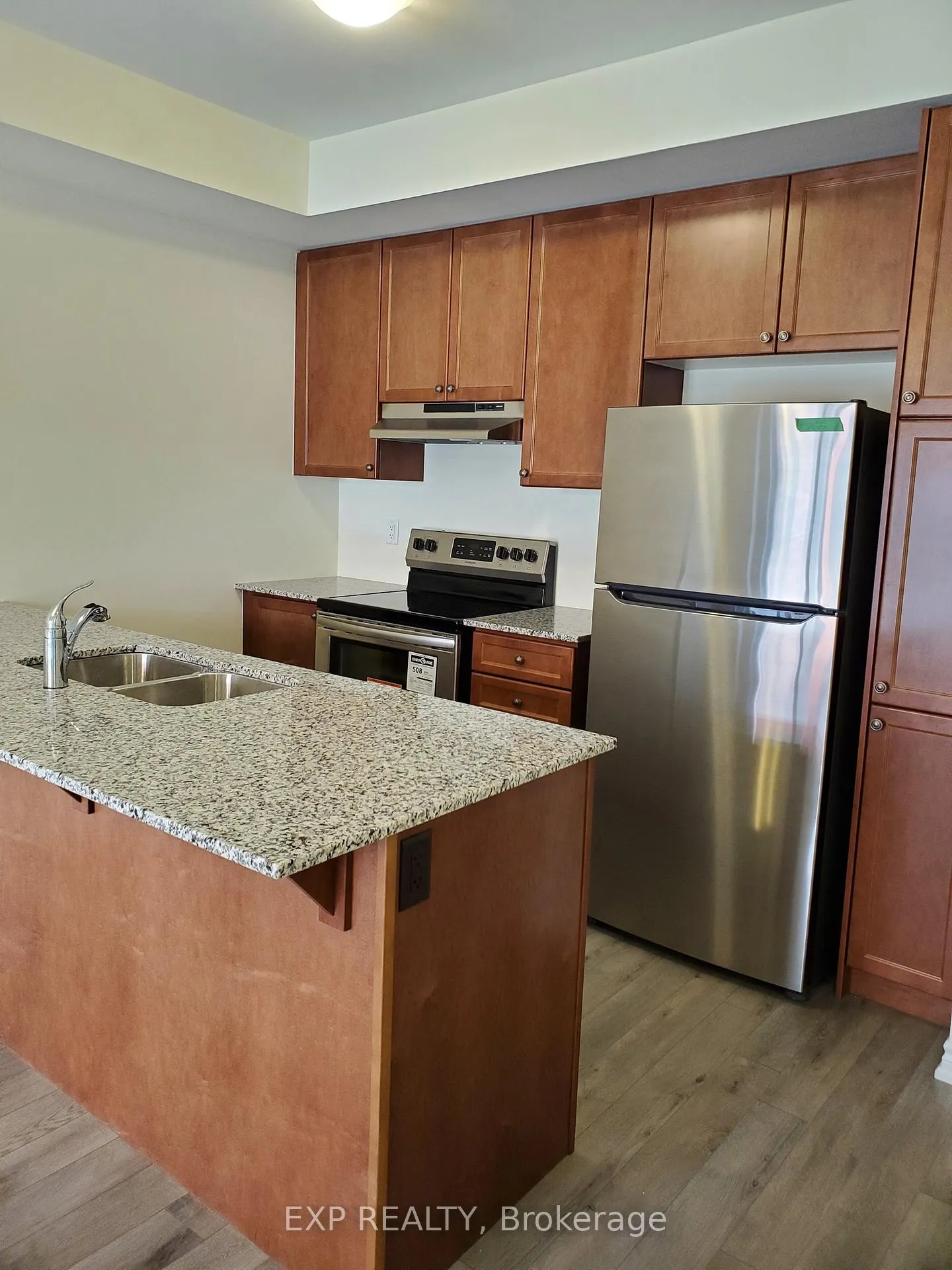 Photo 8 of Unit 6, 240 Lagerfeld Drive, Brampton, Northwest Brampton — HOMEH