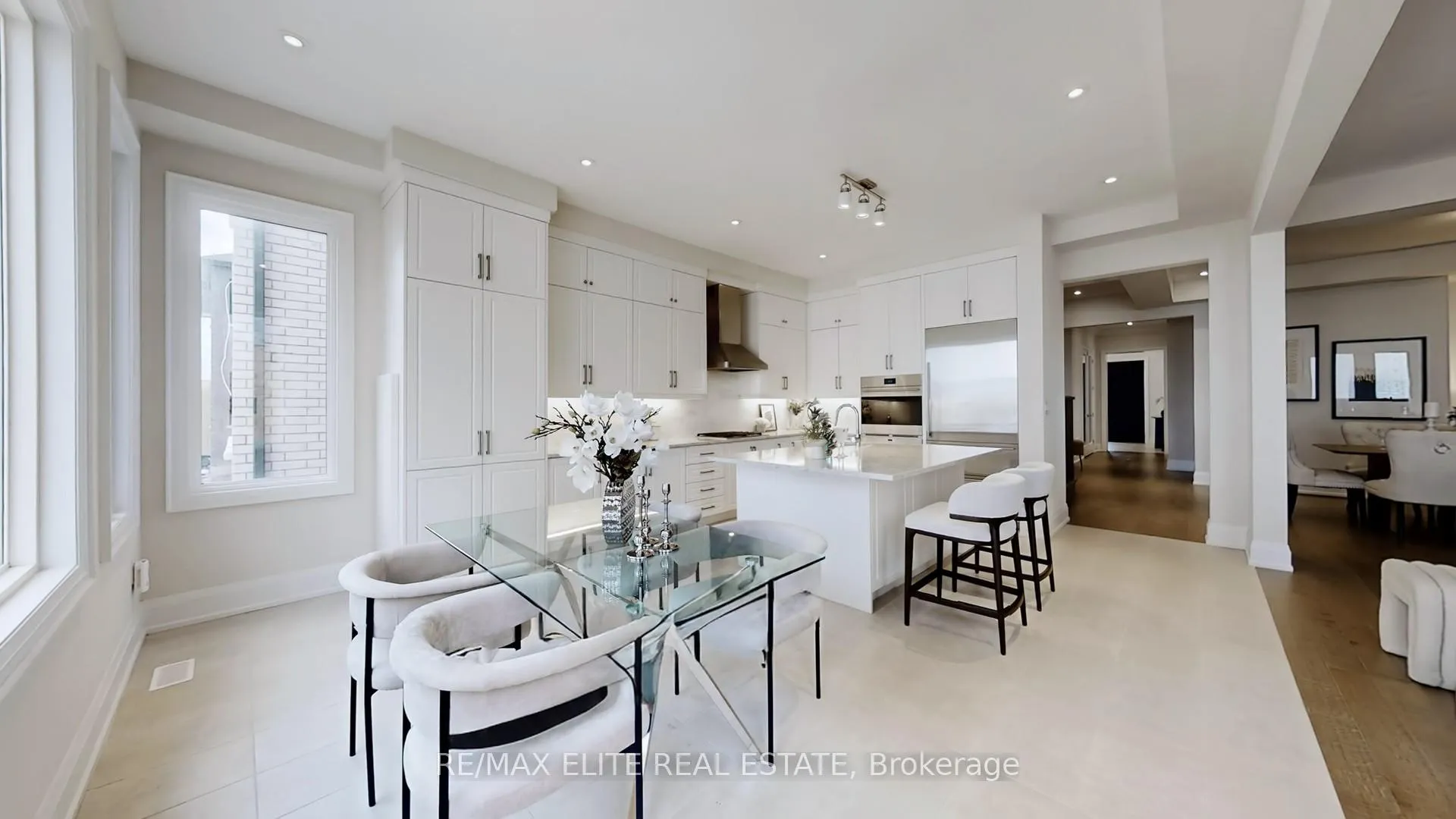 Photo 12 of 11 Dwell Avenue, Markham, Cachet — HOMEH
