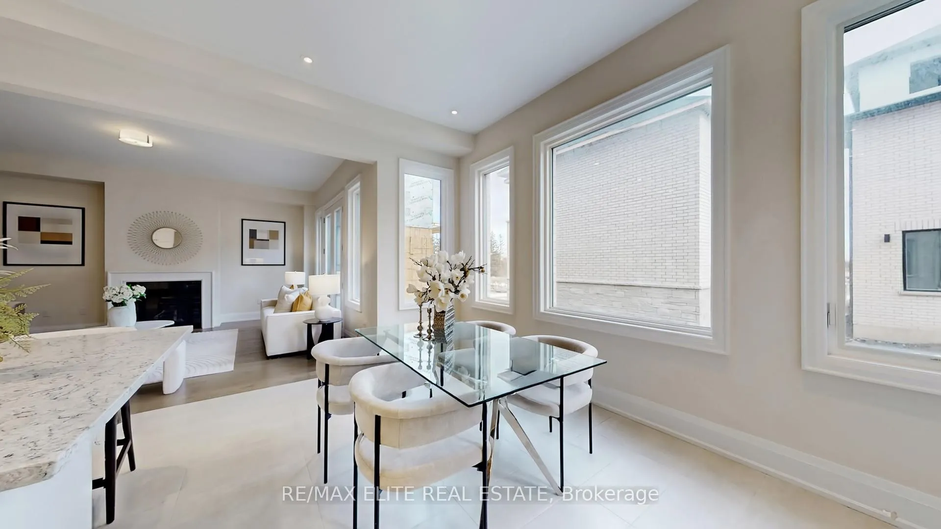 Photo 14 of 11 Dwell Avenue, Markham, Cachet — HOMEH