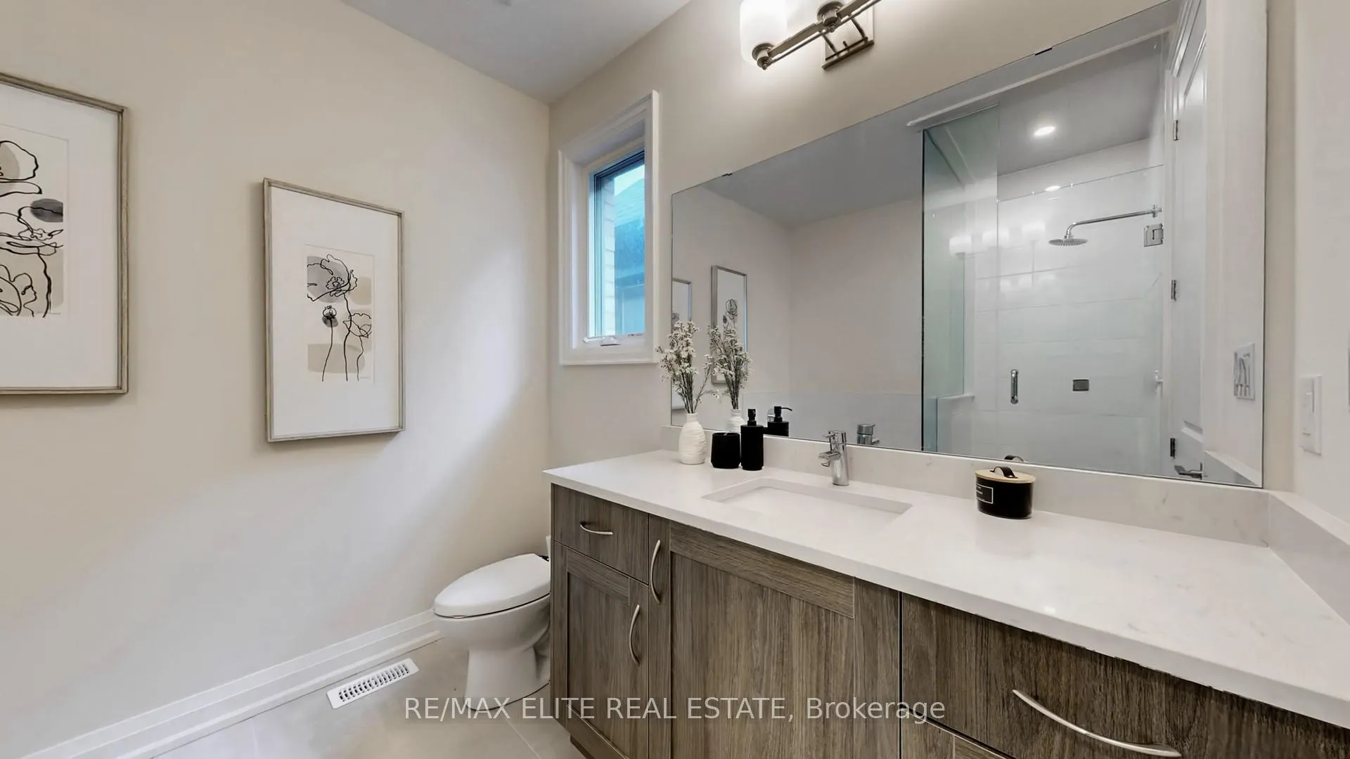 Photo 33 of 11 Dwell Avenue, Markham, Cachet — HOMEH