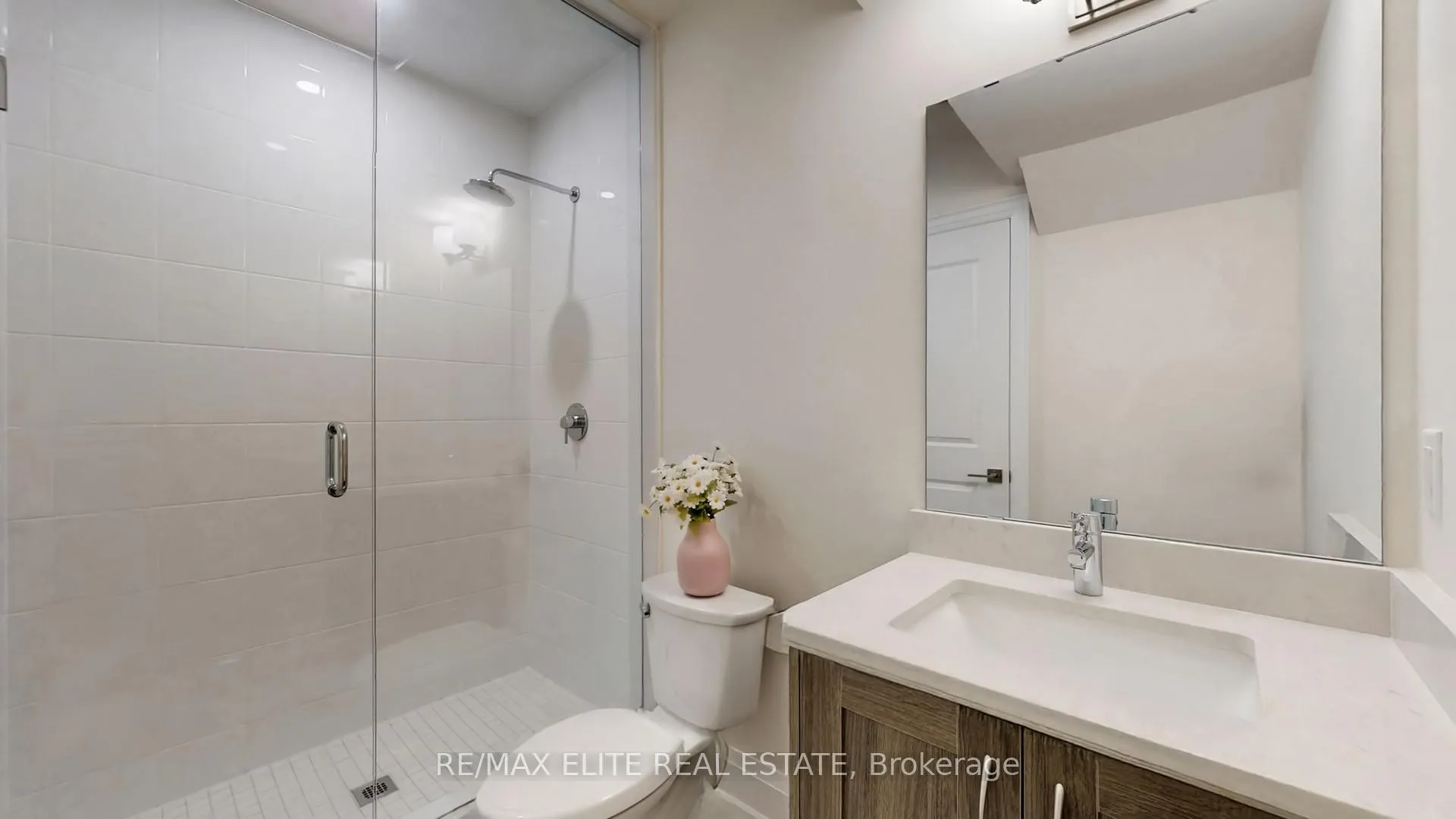 Photo 43 of 11 Dwell Avenue, Markham, Cachet — HOMEH