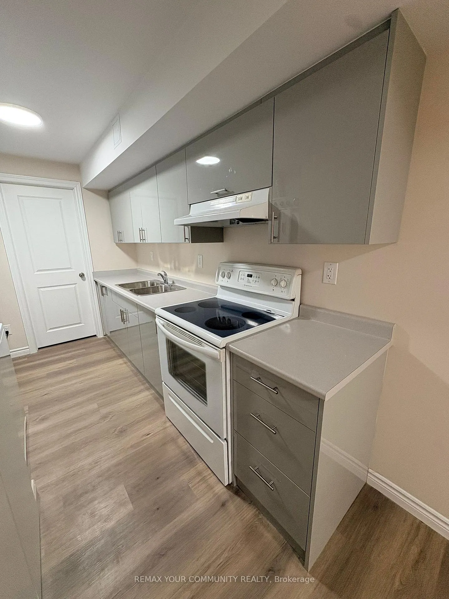 Photo 1 of Unit Bsmt, 19 Queens Crescent, Caledon, Bolton East — HOMEH