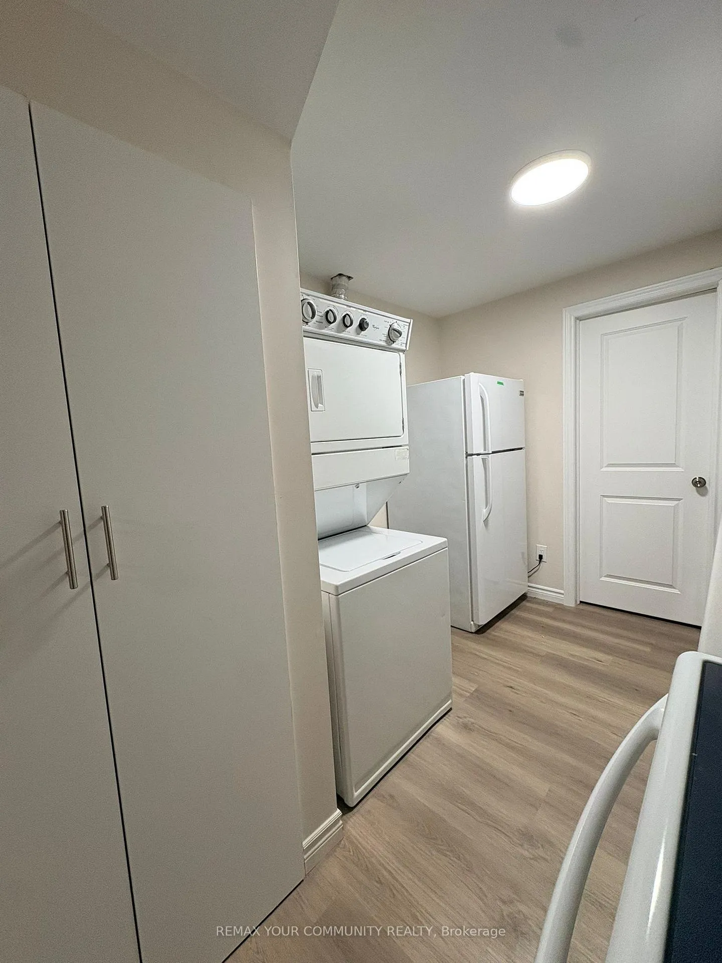 Photo 2 of Unit Bsmt, 19 Queens Crescent, Caledon, Bolton East — HOMEH