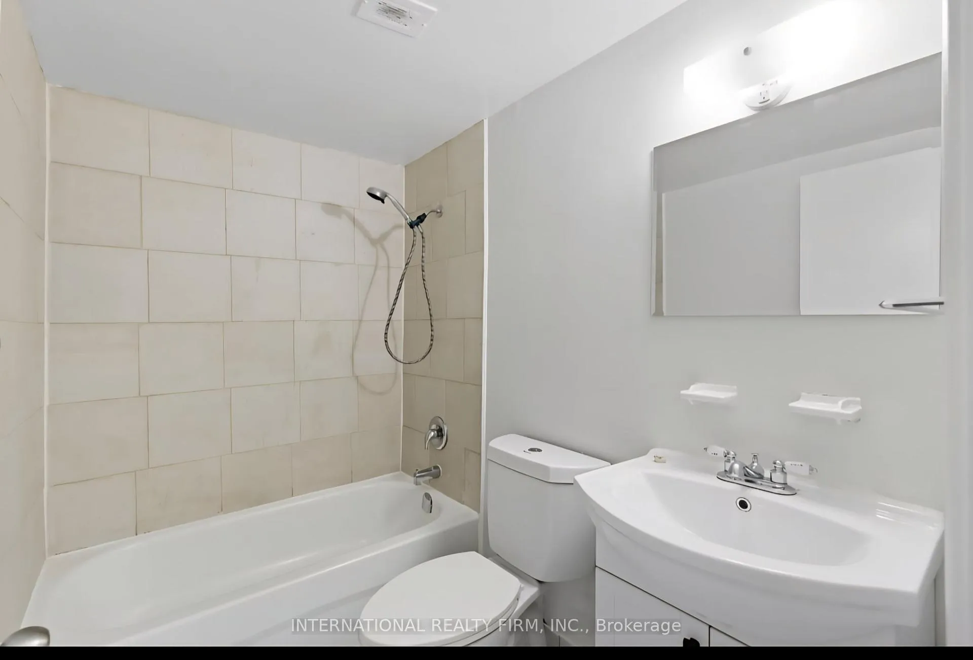 Photo 4 of Unit 302, 103 Emerald Street S, Hamilton, Stinson — HOMEH