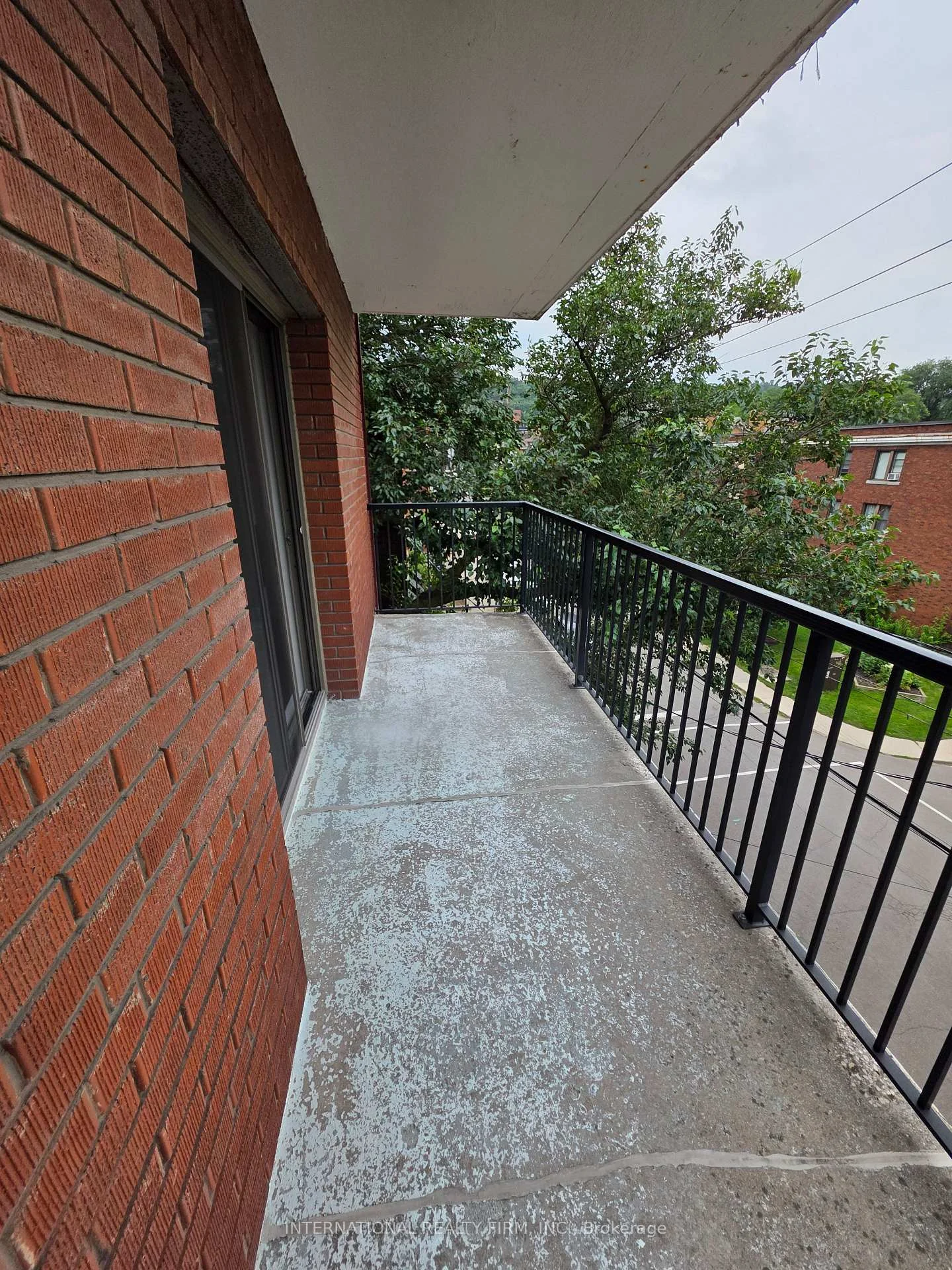 Photo 12 of Unit 302, 103 Emerald Street S, Hamilton, Stinson — HOMEH