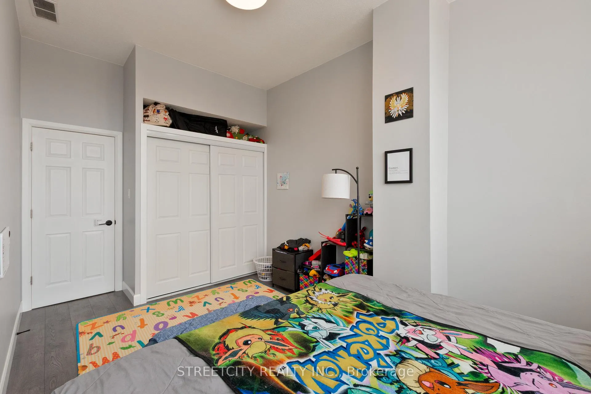 Photo 23 of Unit 2103, 389 Dundas Street, London, East K — HOMEH