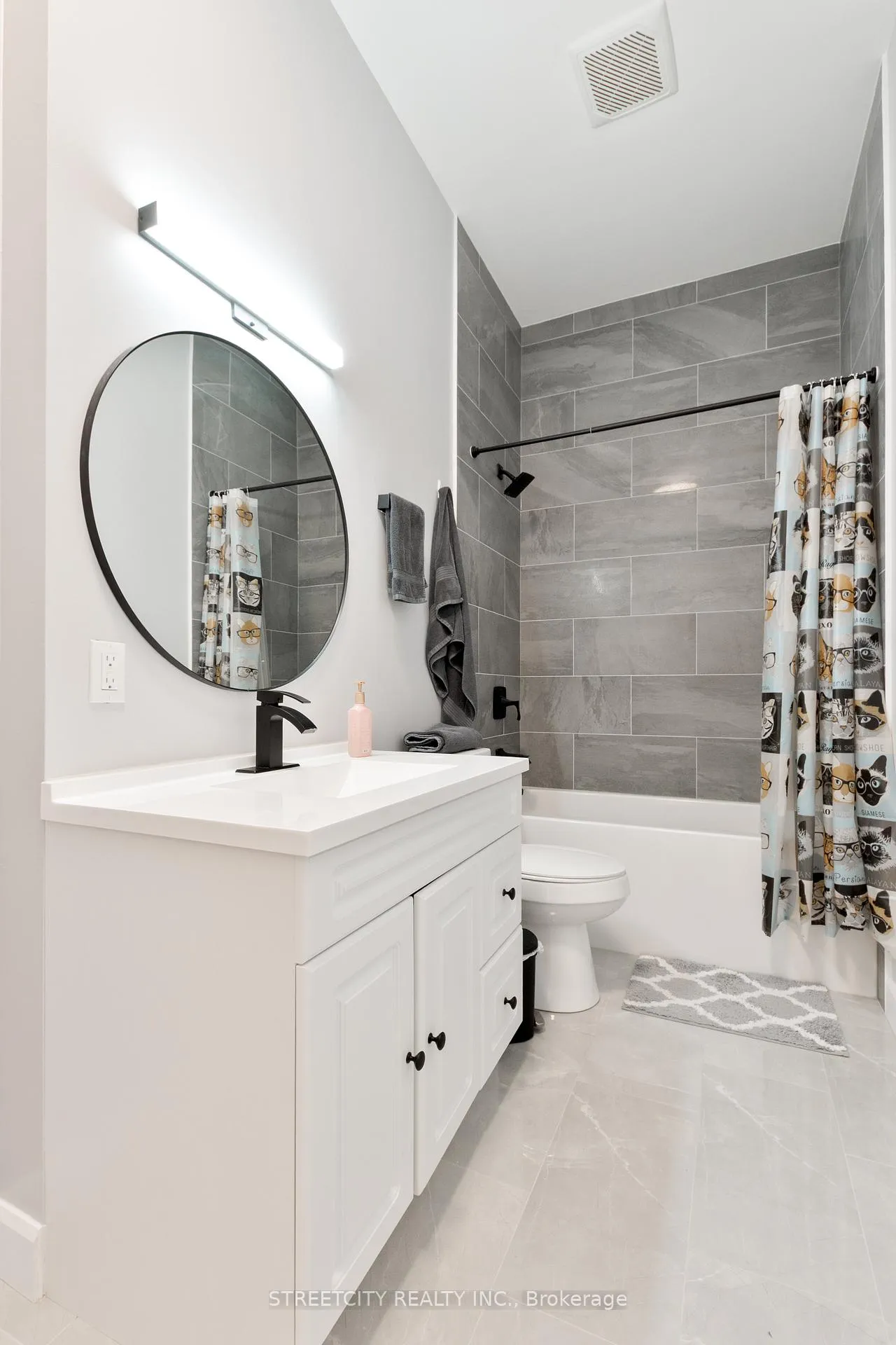 Photo 25 of Unit 2103, 389 Dundas Street, London, East K — HOMEH