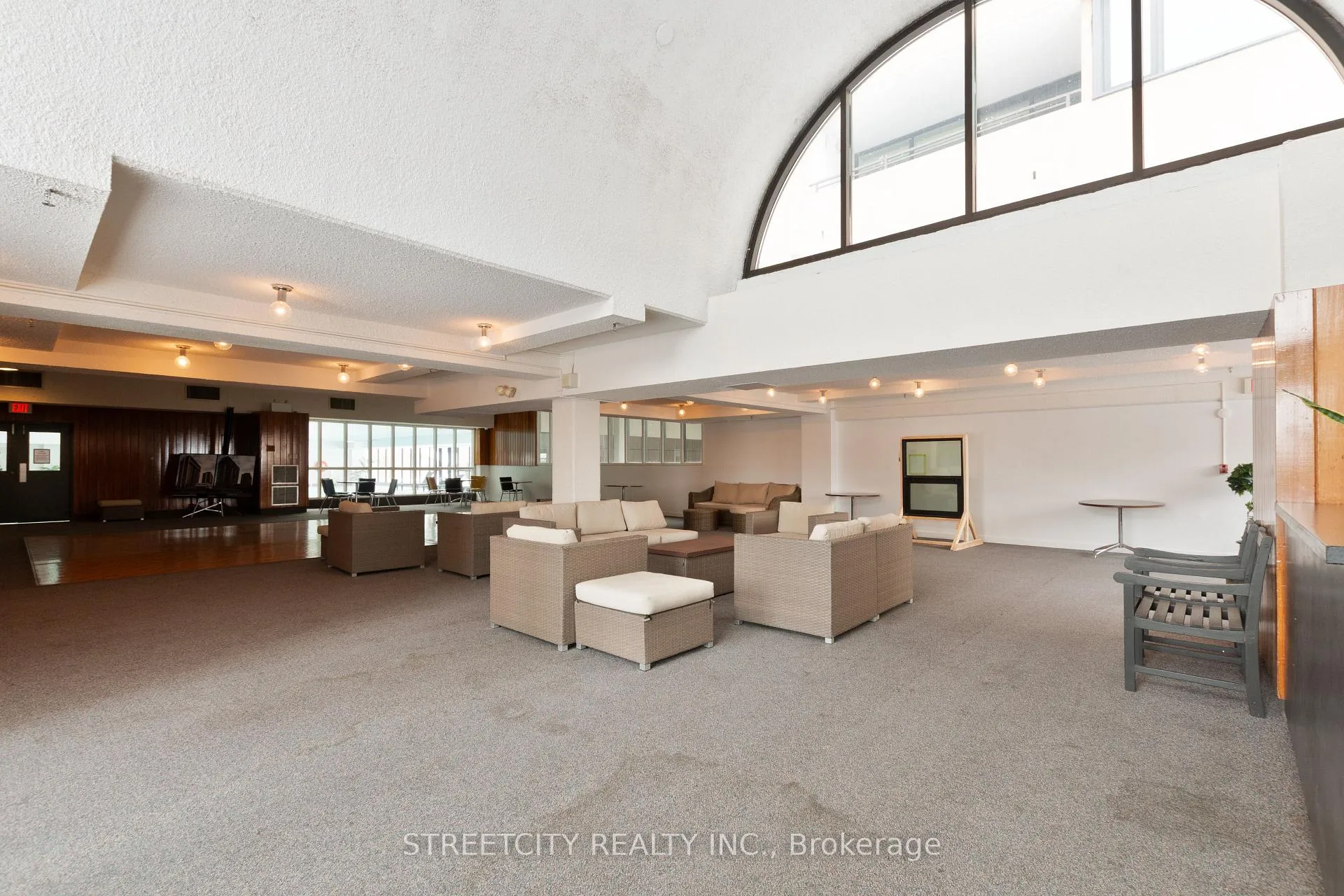 Photo 28 of Unit 2103, 389 Dundas Street, London, East K — HOMEH