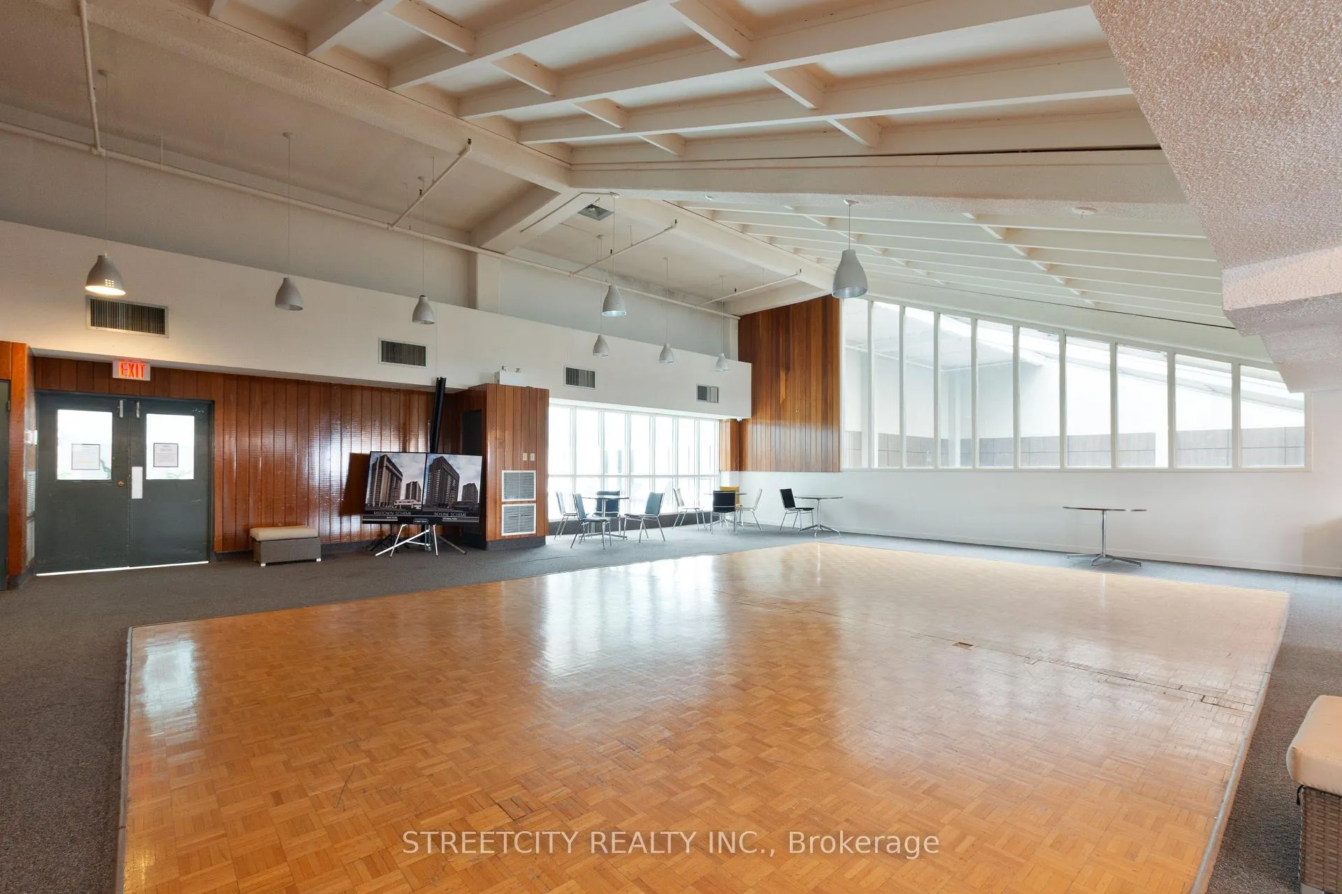 Photo 29 of Unit 2103, 389 Dundas Street, London, East K — HOMEH