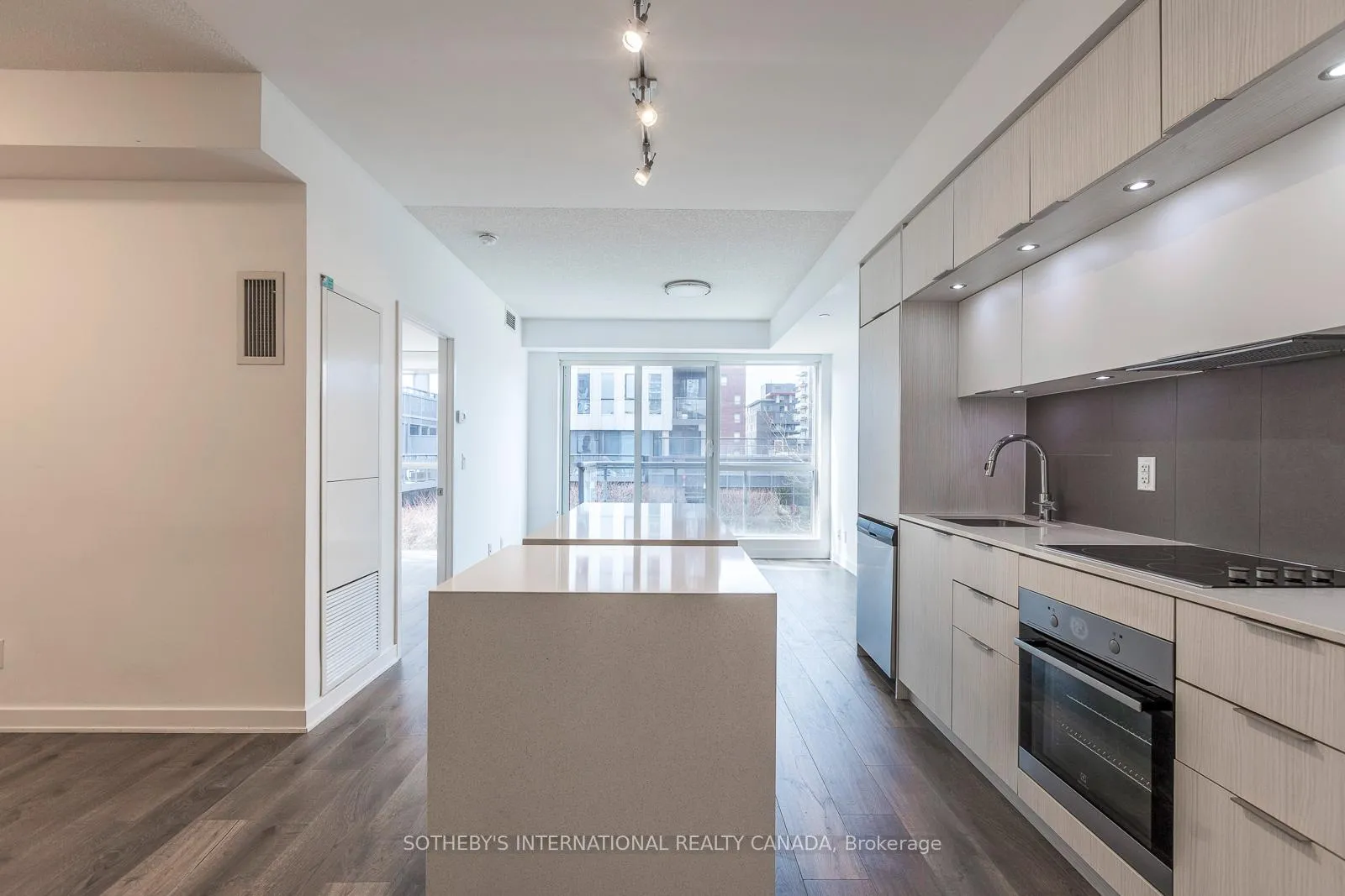 Photo 5 of Unit 506, 55 Regent Park Boulevard, Toronto, Regent Park — HOMEH