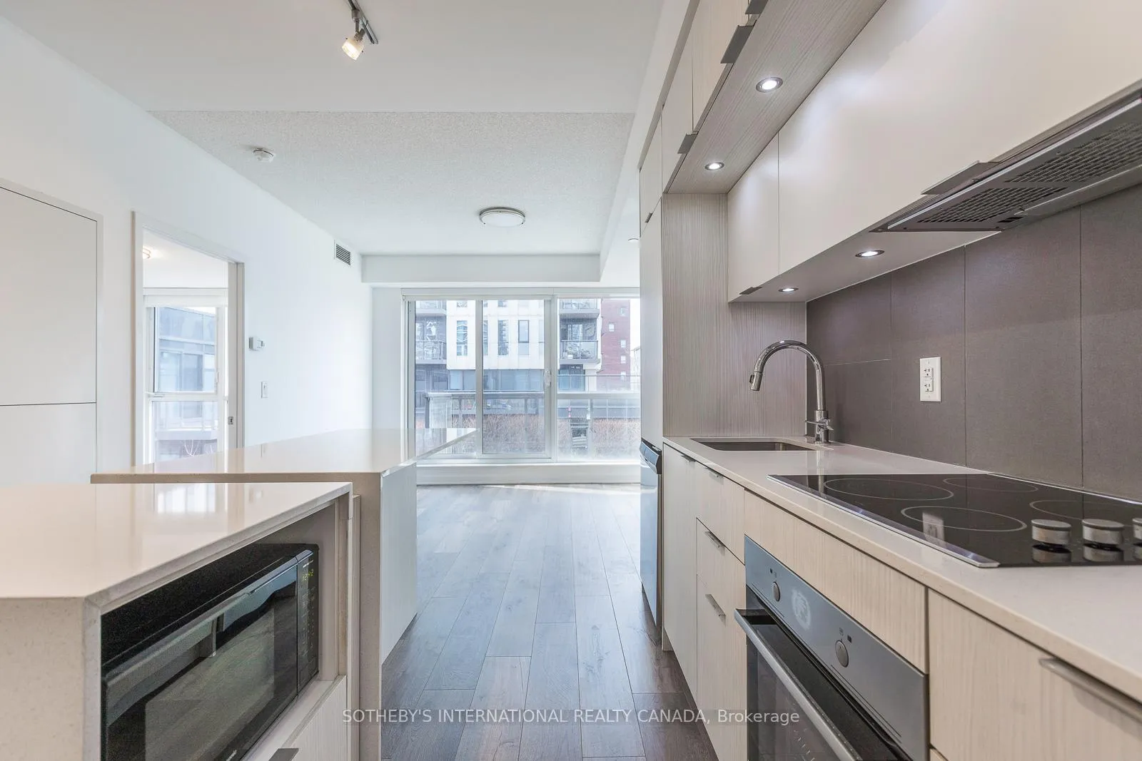 Photo 6 of Unit 506, 55 Regent Park Boulevard, Toronto, Regent Park — HOMEH