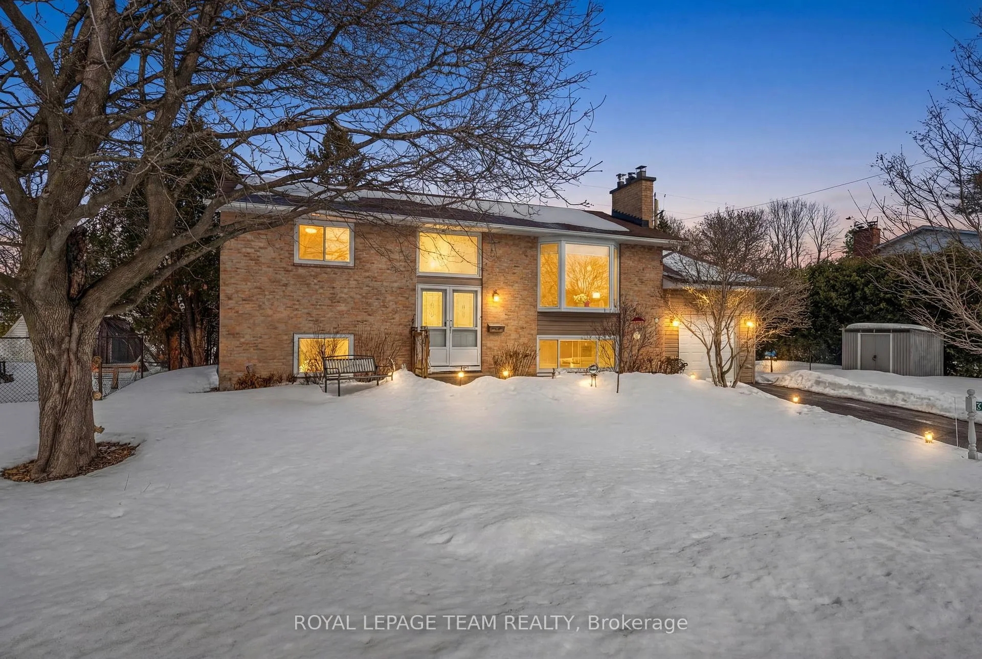 Photo 1 of 5329 Driscoll Drive, Ottawa, Manotick Long Island & Nicholls Island — HOMEH
