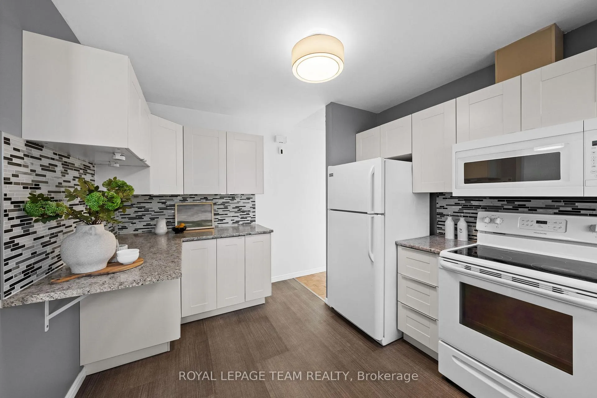 Photo 17 of 5329 Driscoll Drive, Ottawa, Manotick Long Island & Nicholls Island — HOMEH