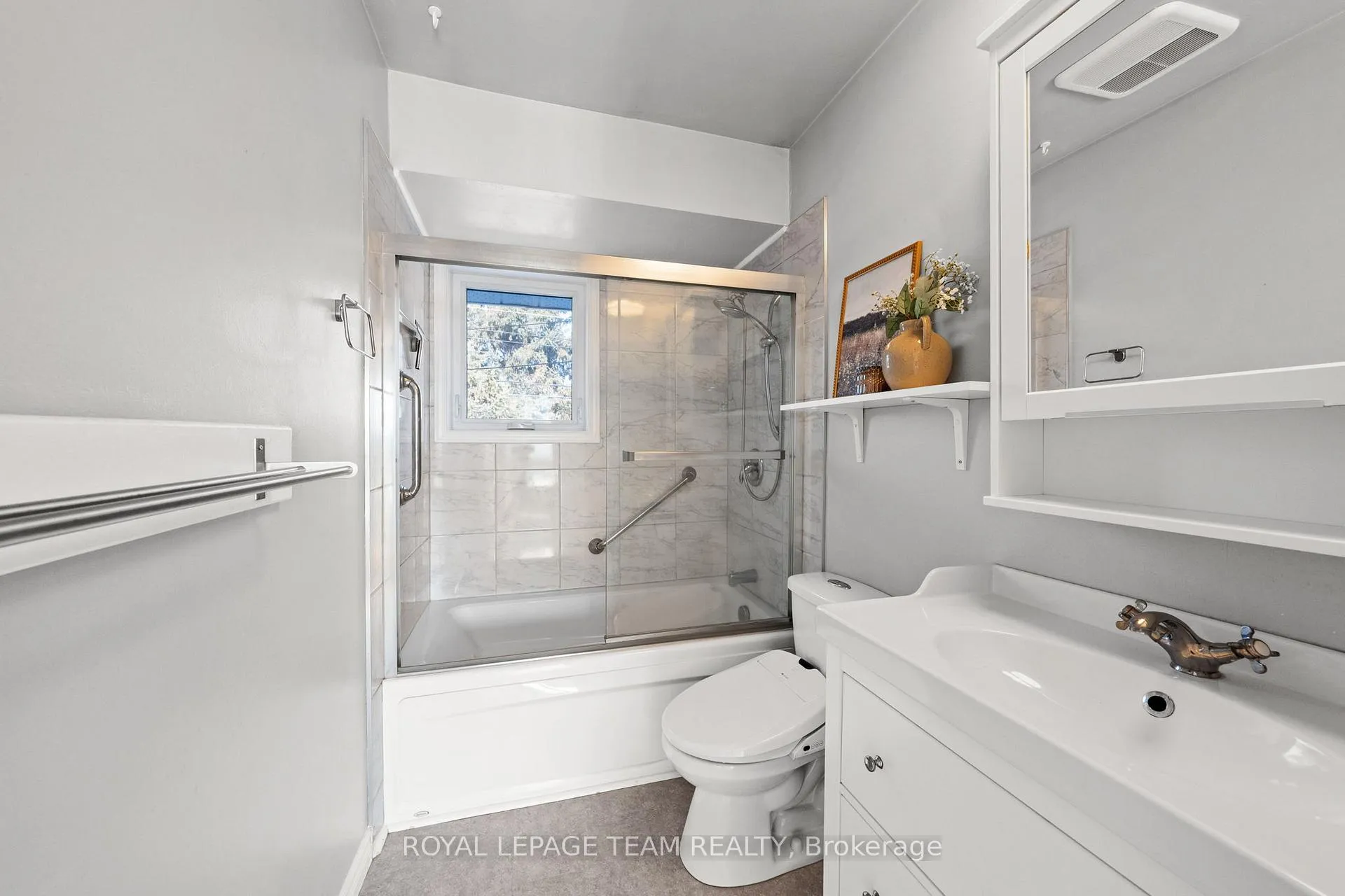 Photo 23 of 5329 Driscoll Drive, Ottawa, Manotick Long Island & Nicholls Island — HOMEH