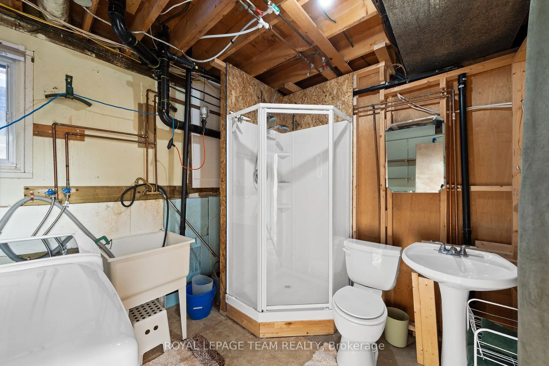 Photo 33 of 5329 Driscoll Drive, Ottawa, Manotick Long Island & Nicholls Island — HOMEH