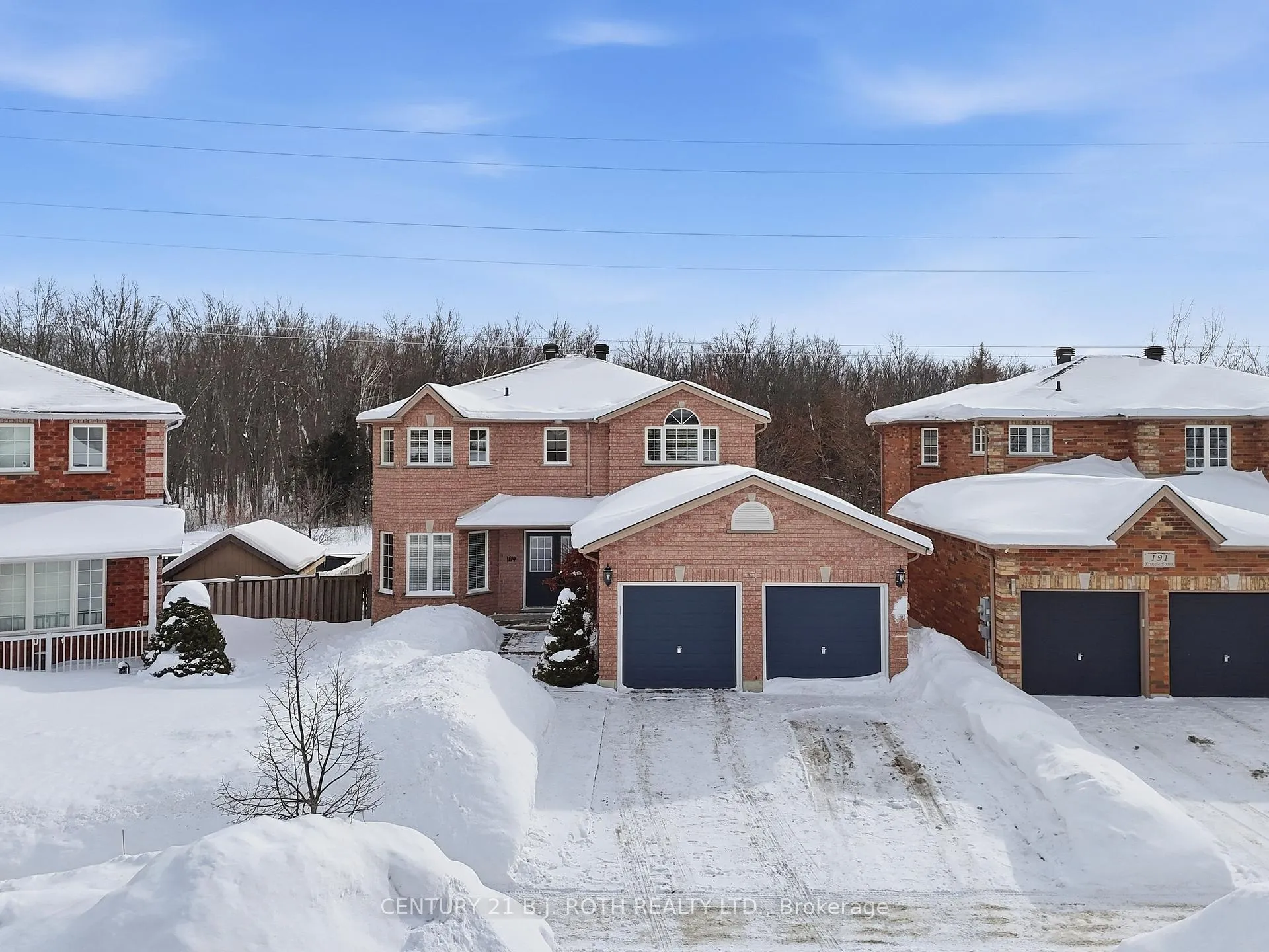 Photo 2 of 189 Pringle Drive, Barrie, Edgehill Drive — HOMEH