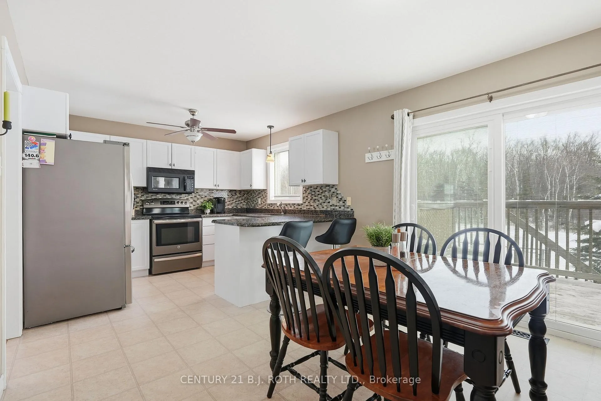 Photo 12 of 189 Pringle Drive, Barrie, Edgehill Drive — HOMEH