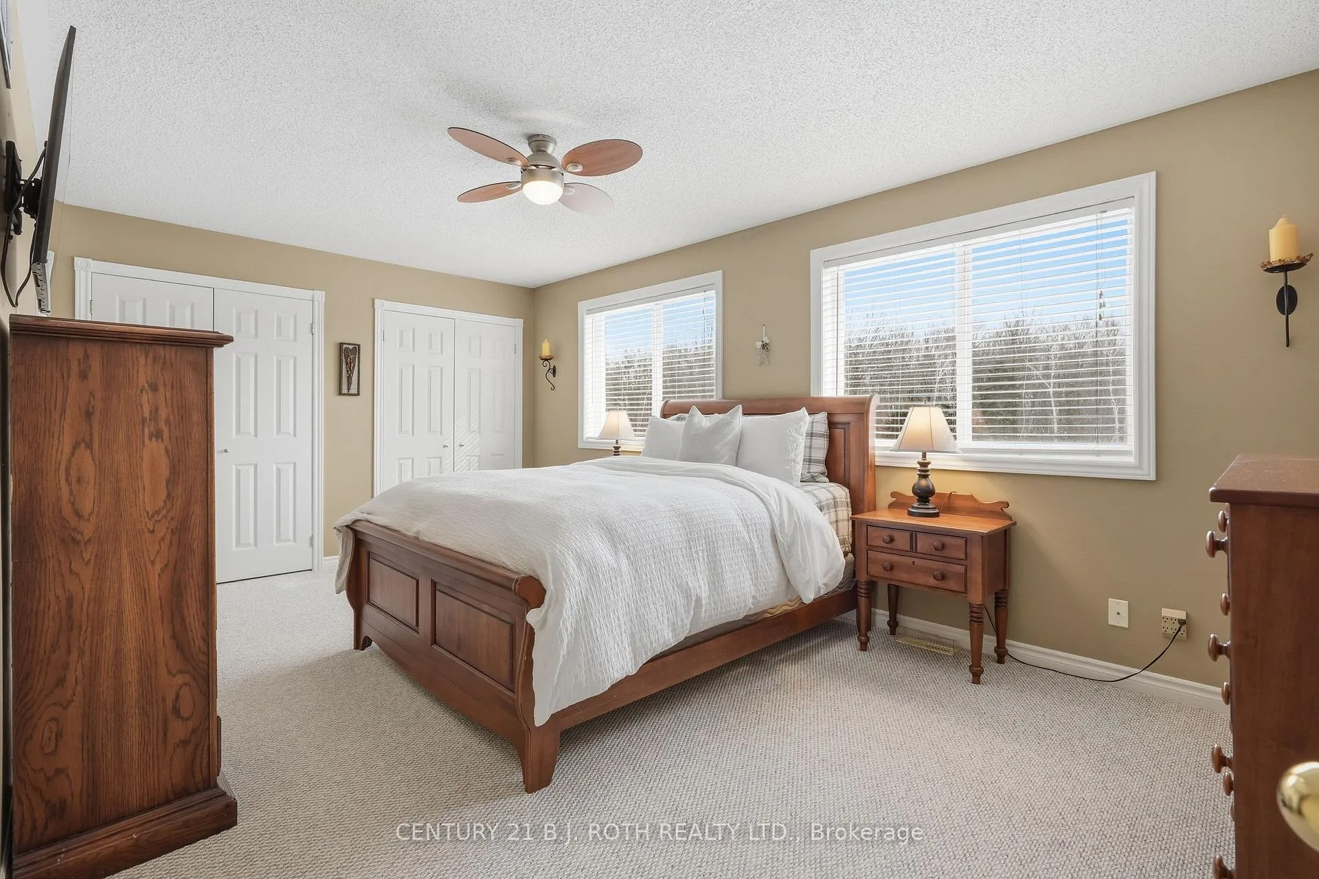 Photo 21 of 189 Pringle Drive, Barrie, Edgehill Drive — HOMEH