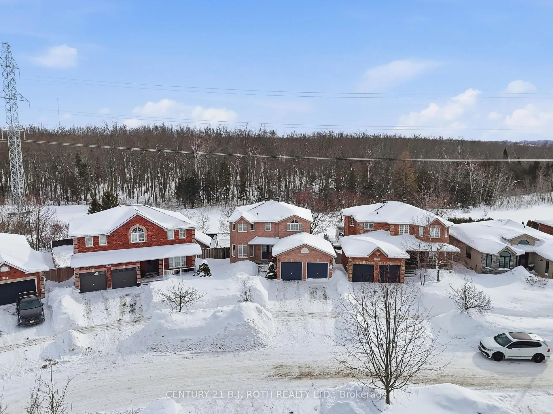 Photo 37 of 189 Pringle Drive, Barrie, Edgehill Drive — HOMEH