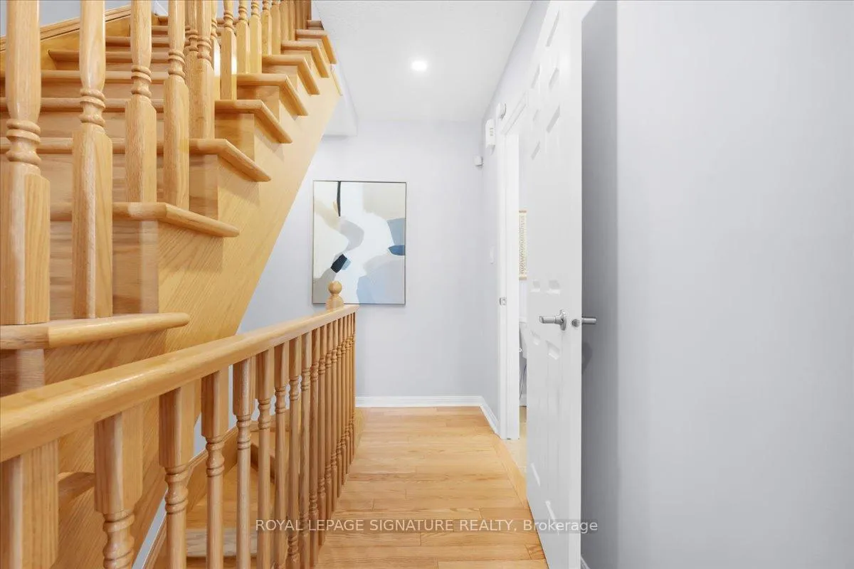 Photo 8 of 934 Ambroise Crescent, Milton, Coates — HOMEH