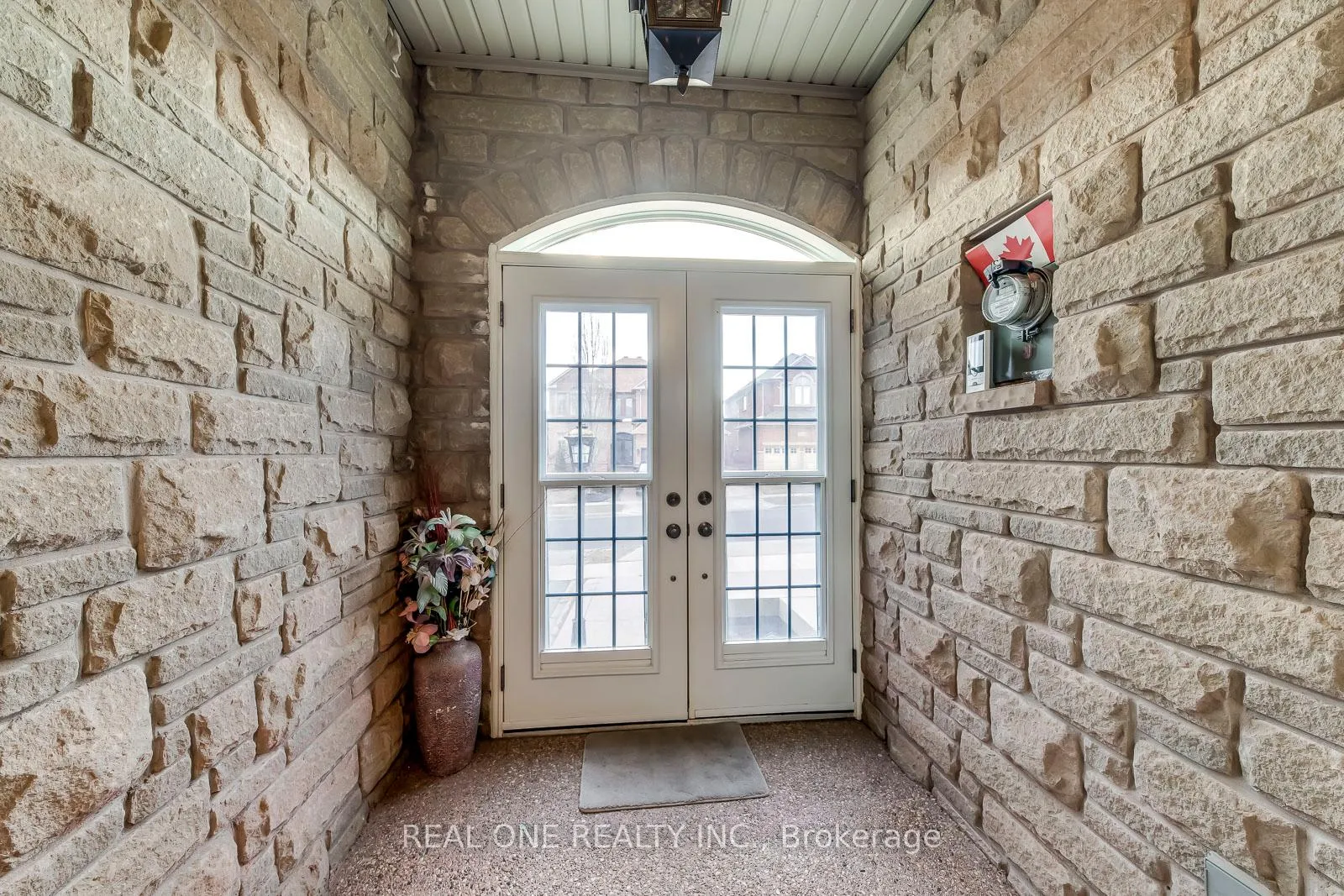 Photo 3 of 1407 Craigleith Road, Oakville, Joshua Creek — HOMEH