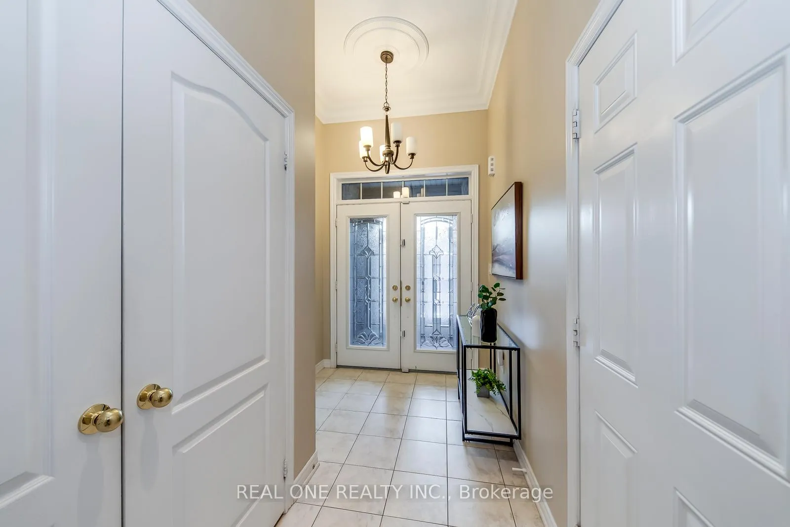 Photo 4 of 1407 Craigleith Road, Oakville, Joshua Creek — HOMEH
