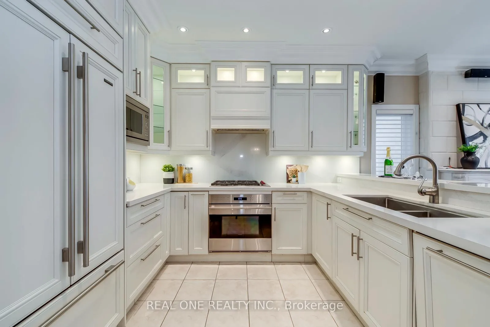 Photo 9 of 1407 Craigleith Road, Oakville, Joshua Creek — HOMEH