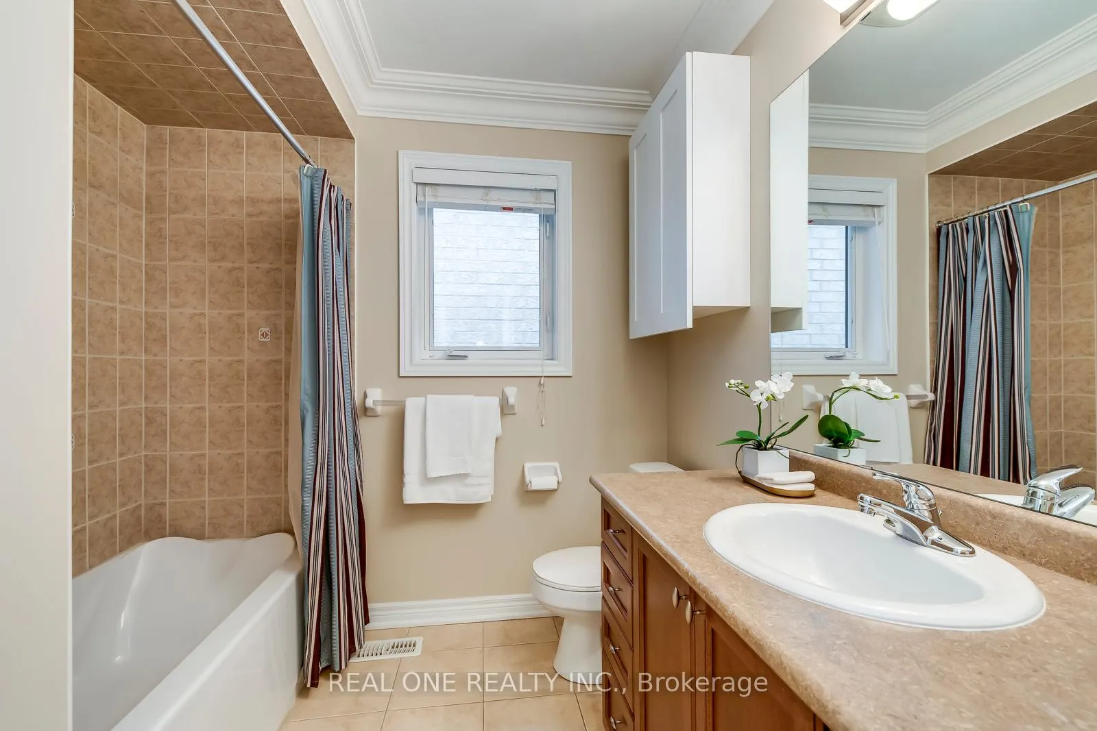 Photo 35 of 1407 Craigleith Road, Oakville, Joshua Creek — HOMEH