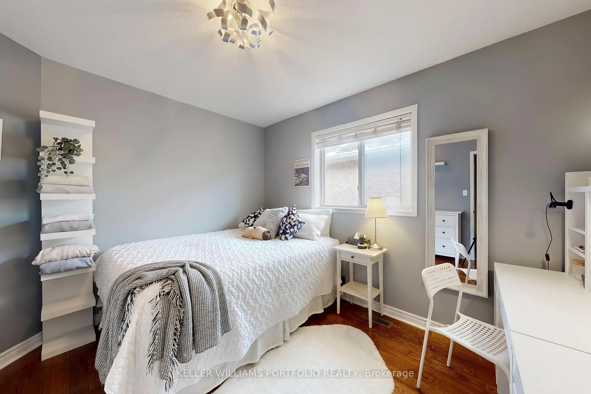 Photo 19 of 75 Monteith Crescent, Vaughan, Maple — HOMEH