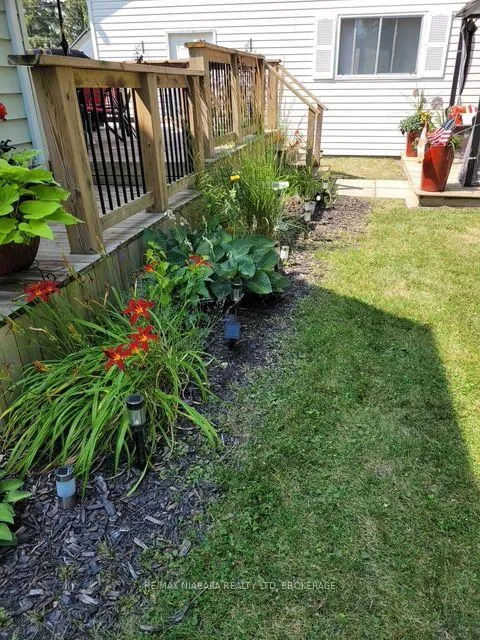 Photo 10 of 9 Beech Street, Port Colborne, Main Street — HOMEH
