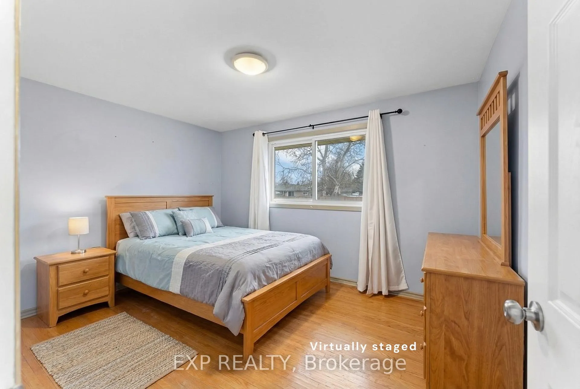 Photo 26 of 35 Bishops Road, St. Catharines, Vine/Linwell — HOMEH
