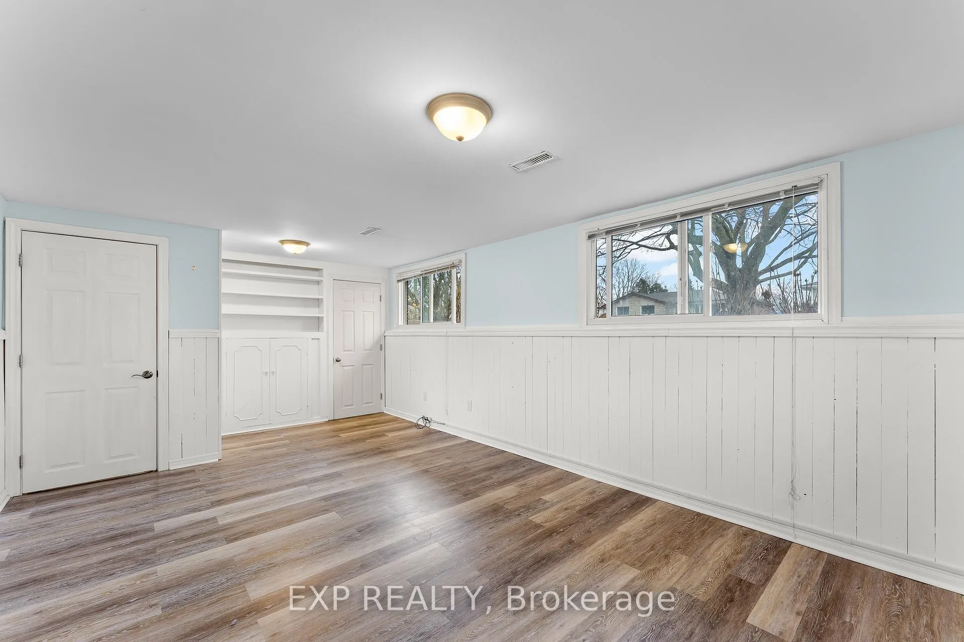 Photo 33 of 35 Bishops Road, St. Catharines, Vine/Linwell — HOMEH