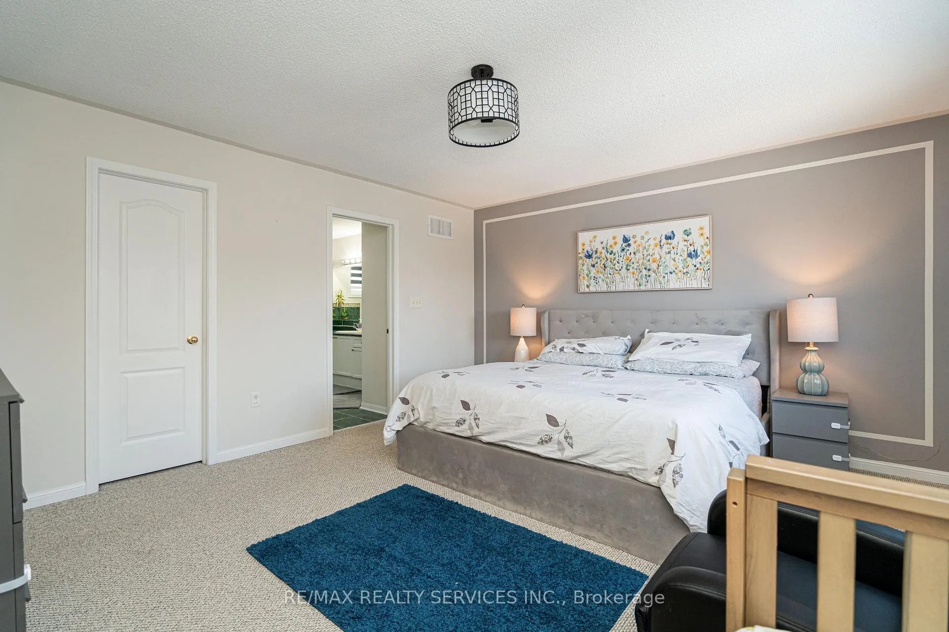 Photo 25 of 10 Penn Drive, Brampton, Fletcher's Meadow — HOMEH