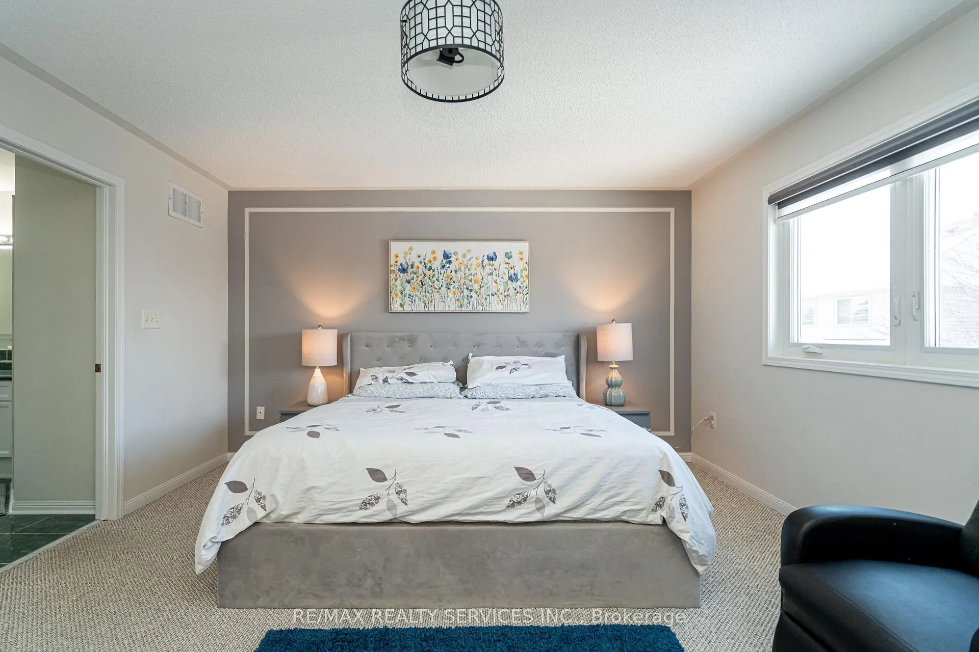 Photo 26 of 10 Penn Drive, Brampton, Fletcher's Meadow — HOMEH