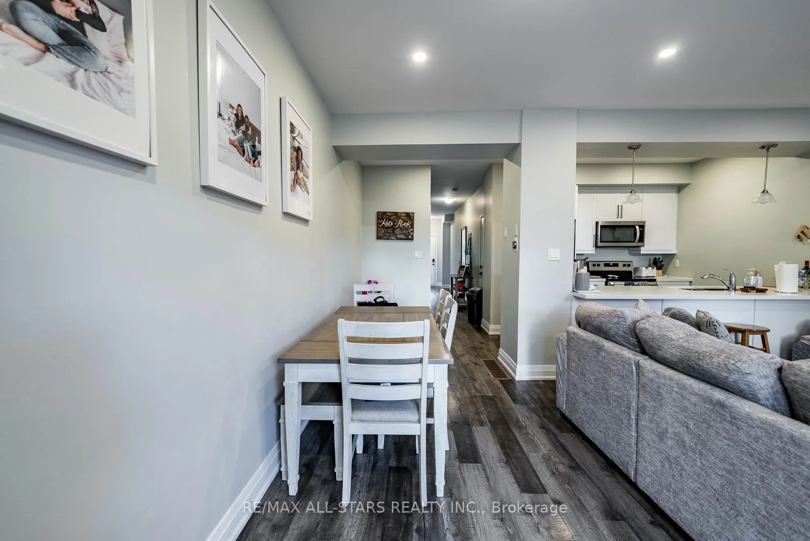 Photo 7 of Unit 20, 5 Stonehart Lane, Barrie, East Bayfield — HOMEH