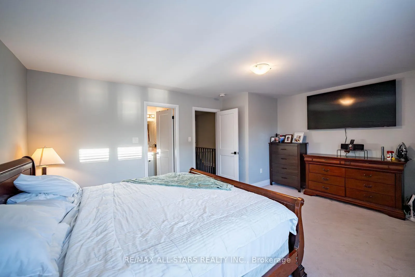 Photo 17 of Unit 20, 5 Stonehart Lane, Barrie, East Bayfield — HOMEH