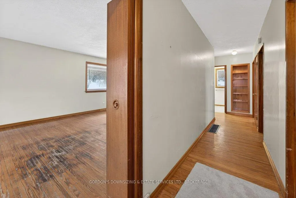 Photo 4 of 21 Richard Street, Kingston, Central City West — HOMEH