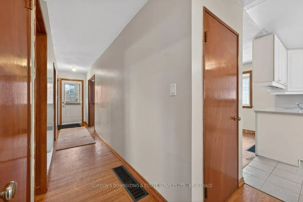 Photo 5 of 21 Richard Street, Kingston, Central City West — HOMEH