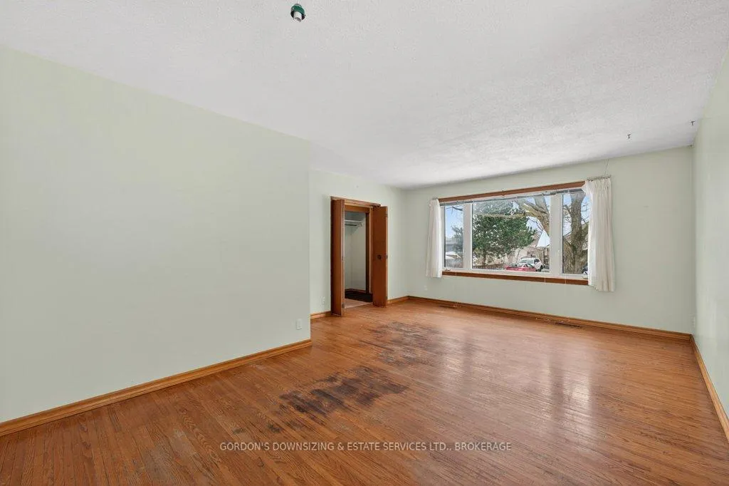 Photo 10 of 21 Richard Street, Kingston, Central City West — HOMEH