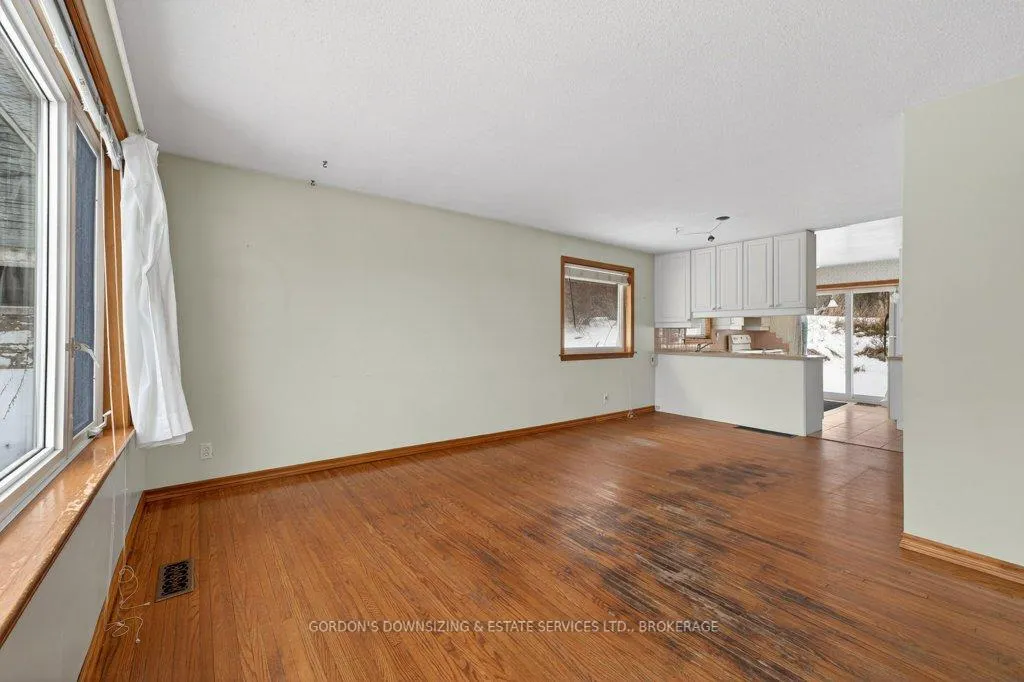 Photo 12 of 21 Richard Street, Kingston, Central City West — HOMEH