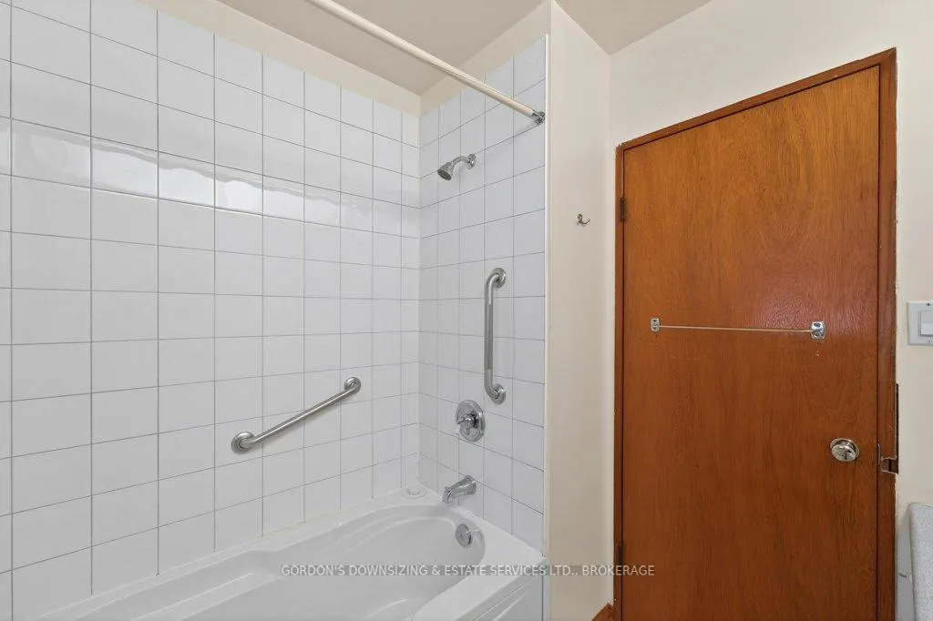 Photo 17 of 21 Richard Street, Kingston, Central City West — HOMEH