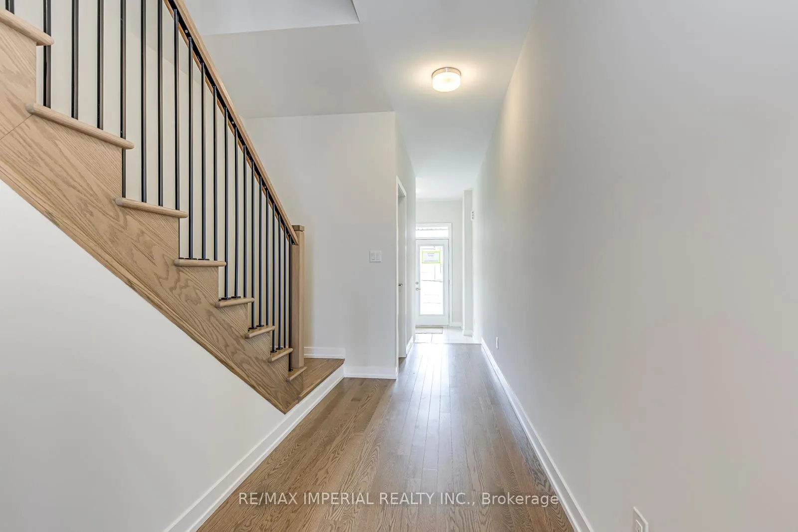 Photo 4 of 1176 Tanbark Avenue, Oakville, Joshua Meadows — HOMEH